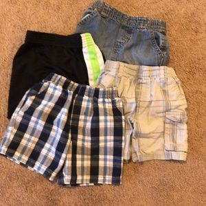 4 pair of Boys 24 month shorts